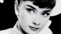 Hoy hace 83 años nacía una de las más bellas, naturales y elegantes actrices de Hollywood: Audrey Hepburn, de nacimiento Audrey Kathleen Ruston. Bailarina frustrada, vivió la Segunda Guerra Mundial […]