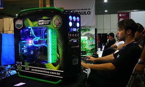 En apenas una década, los videojuegos han sufrido una transformación espectacular. Lo más destacado quizás sea el apartado gráfico, ya que gracias a la tecnología y desarrollo actual han llegado […]