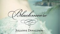 Título: Blackmoore Autor/a: Julianne Donaldson Editorial: Libros de seda Sello: Romántica Año de publicación: 2015 ISBN : 978-84-15854-29-6 Páginas: 474 Precio: 19,95€ Cómpralo aquí. . . .  SINOPSIS En la Inglaterra de 1820 la única carrera para la […]